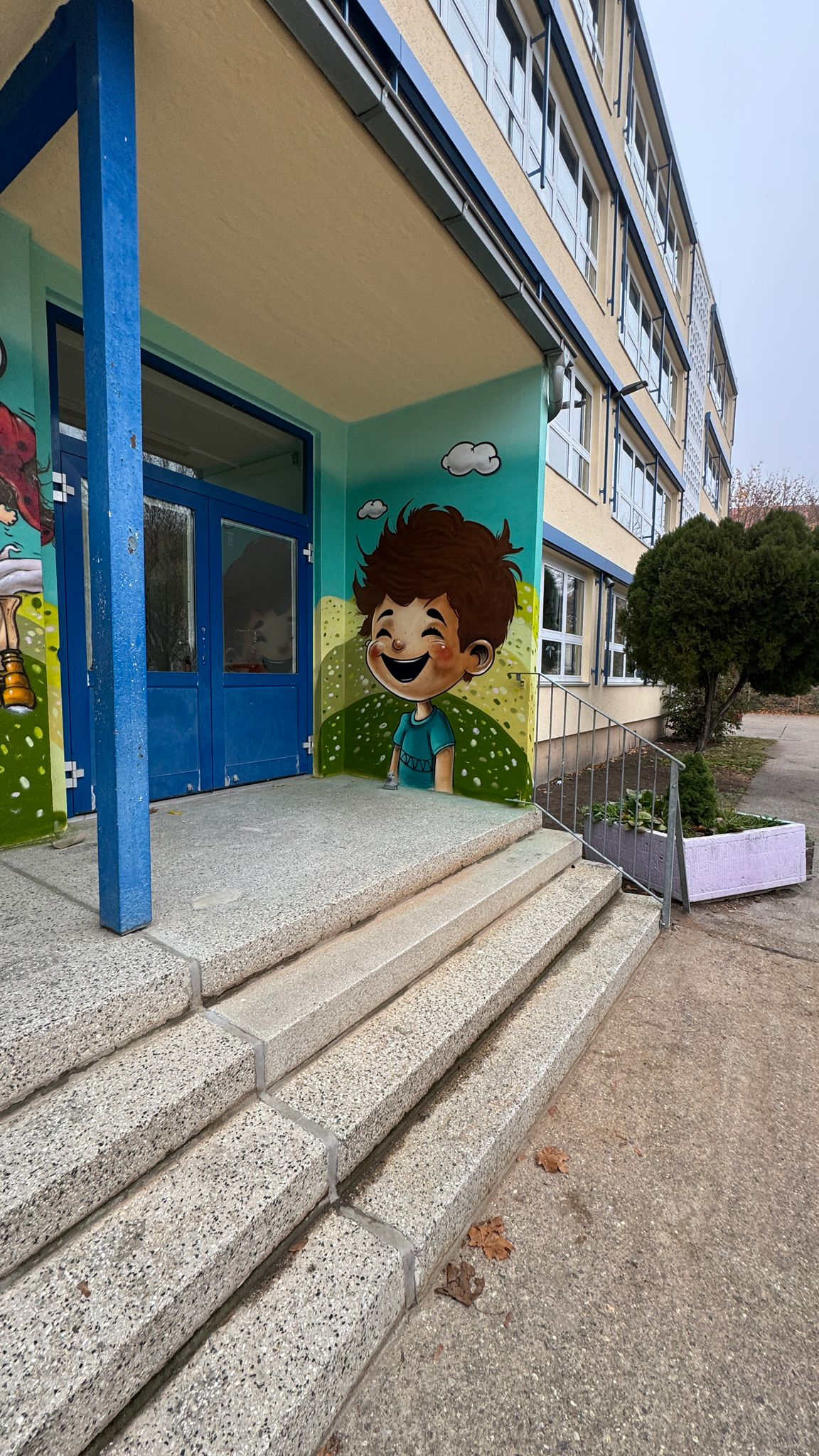 Haupteingangrechts
